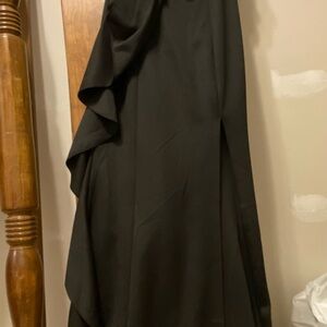 Elegant Black Evening Gown